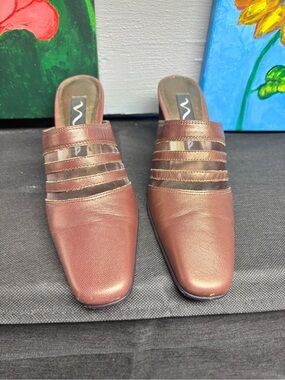 Womens Metallic Brown Slip-On Heal Mule